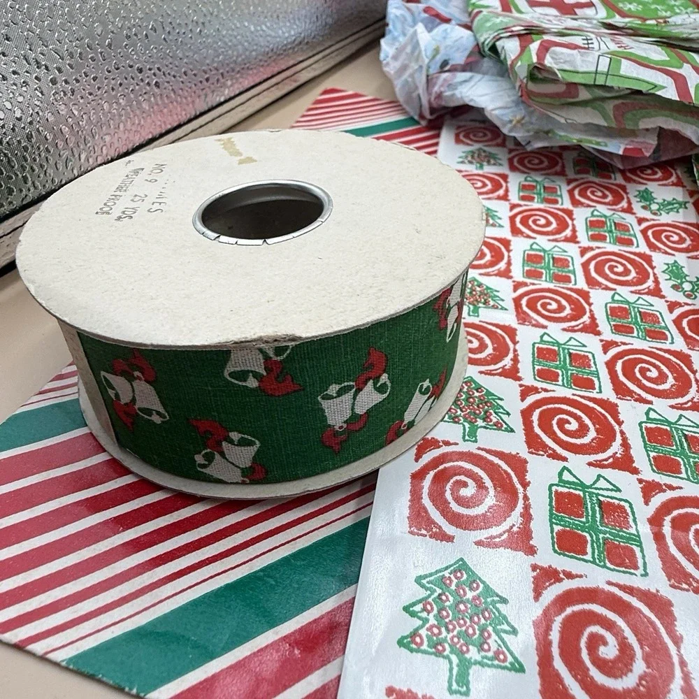 Lot Vintage Christmas Wrapping Paper 90s Y2K Ribbon Tissue Retro Michaels Spools